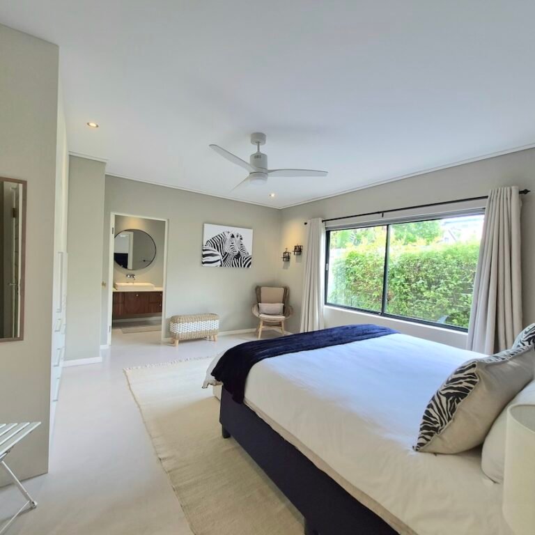 Bedroom 2-2